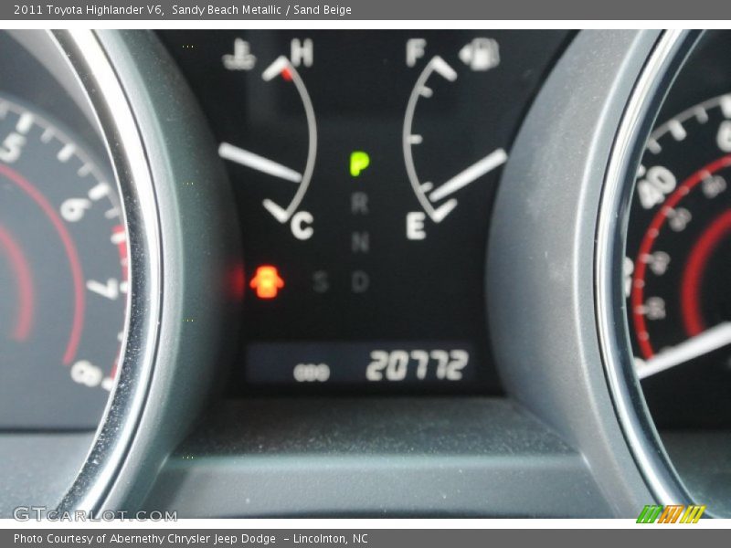 Sandy Beach Metallic / Sand Beige 2011 Toyota Highlander V6