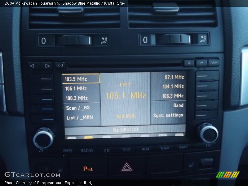 Shadow Blue Metallic / Kristal Gray 2004 Volkswagen Touareg V6