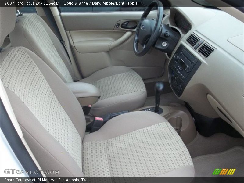 Cloud 9 White / Dark Pebble/Light Pebble 2007 Ford Focus ZX4 SE Sedan
