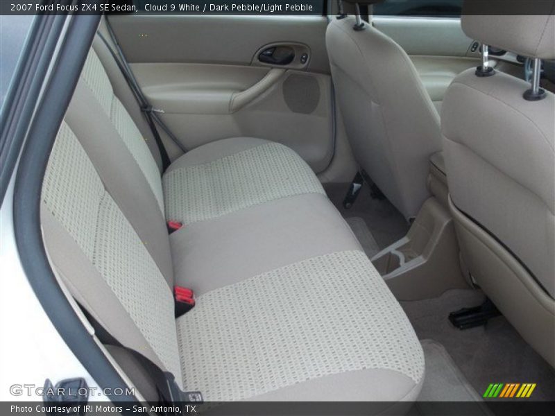 Cloud 9 White / Dark Pebble/Light Pebble 2007 Ford Focus ZX4 SE Sedan