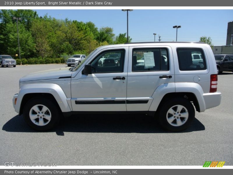 Bright Silver Metallic / Dark Slate Gray 2010 Jeep Liberty Sport