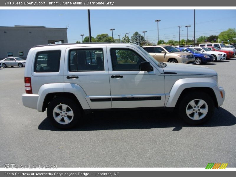 Bright Silver Metallic / Dark Slate Gray 2010 Jeep Liberty Sport