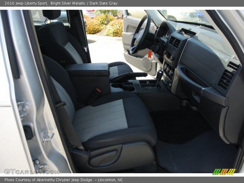 Bright Silver Metallic / Dark Slate Gray 2010 Jeep Liberty Sport