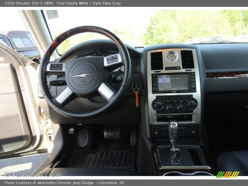 Cool Vanilla White / Dark Slate Gray 2009 Chrysler 300 C HEMI
