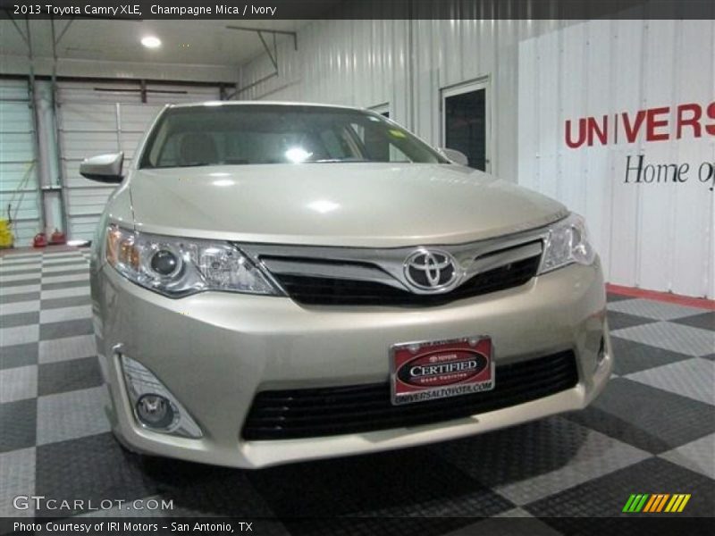 Champagne Mica / Ivory 2013 Toyota Camry XLE