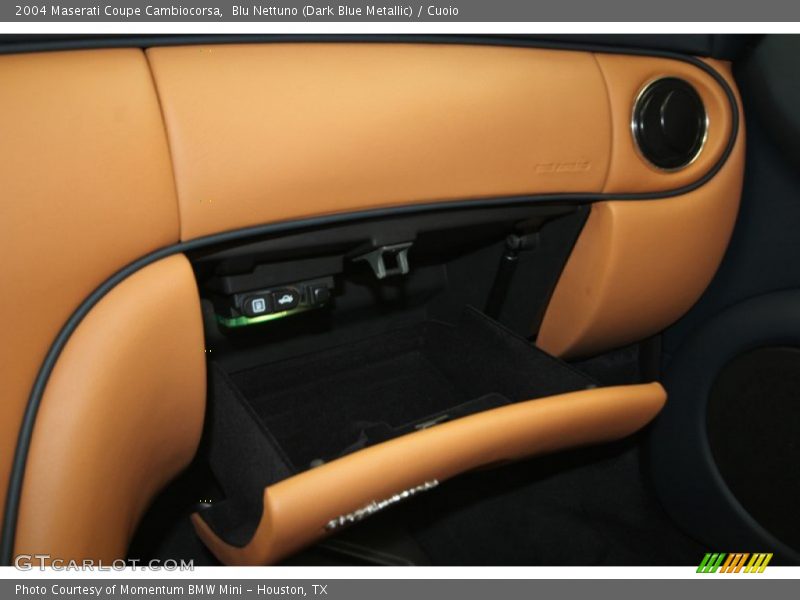 Blu Nettuno (Dark Blue Metallic) / Cuoio 2004 Maserati Coupe Cambiocorsa