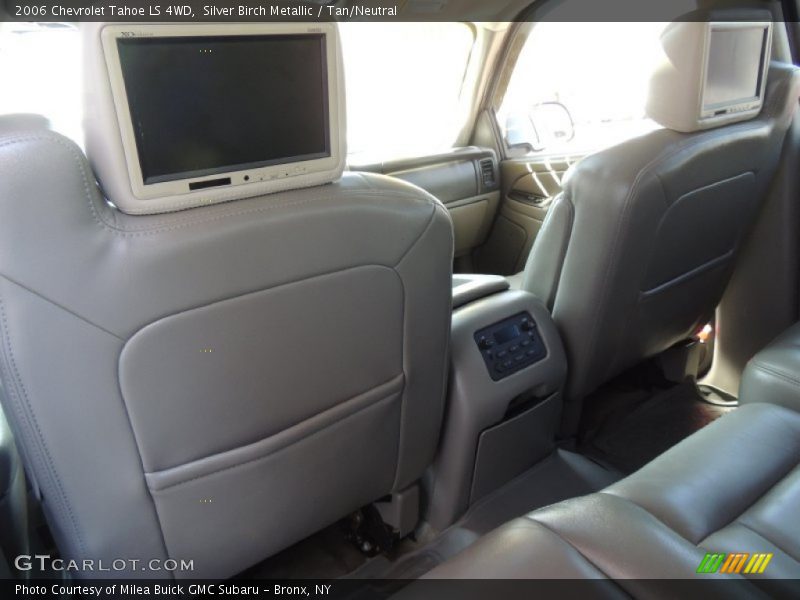 Silver Birch Metallic / Tan/Neutral 2006 Chevrolet Tahoe LS 4WD