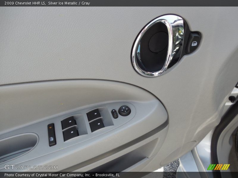 Silver Ice Metallic / Gray 2009 Chevrolet HHR LS