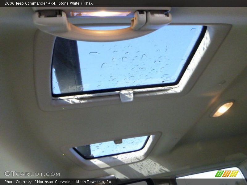 Stone White / Khaki 2006 Jeep Commander 4x4