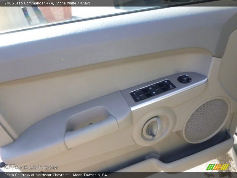 Stone White / Khaki 2006 Jeep Commander 4x4