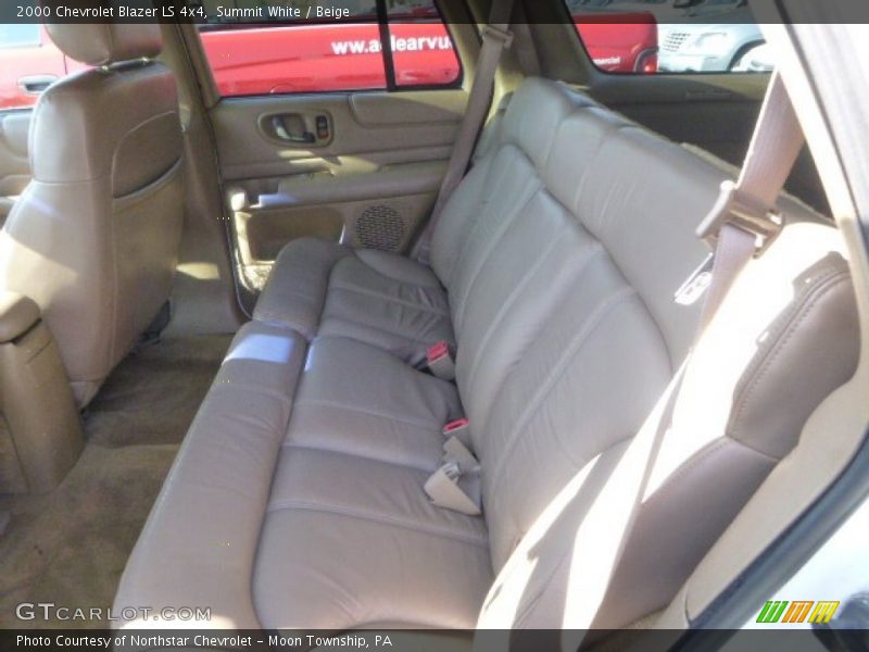 Summit White / Beige 2000 Chevrolet Blazer LS 4x4