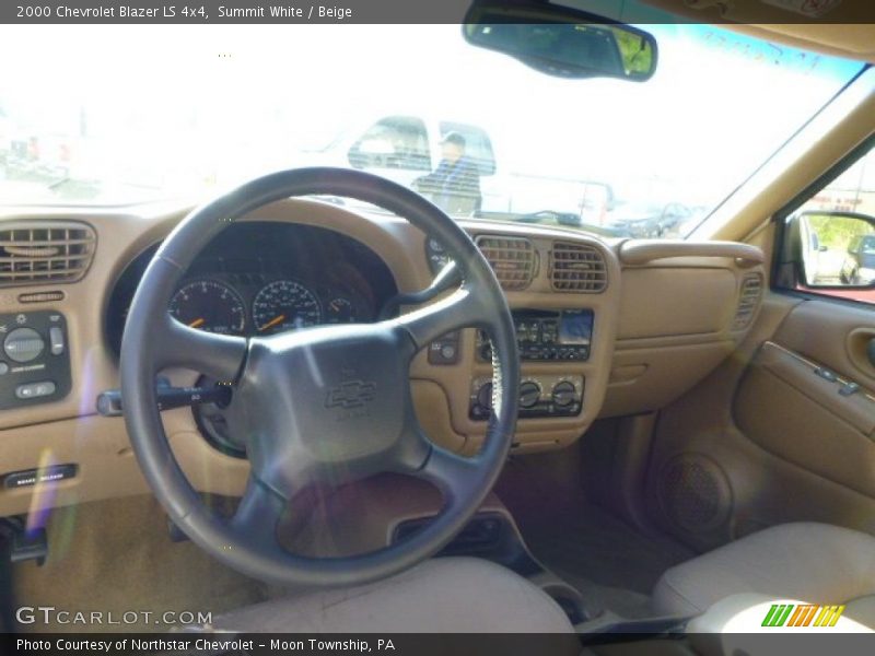 Summit White / Beige 2000 Chevrolet Blazer LS 4x4
