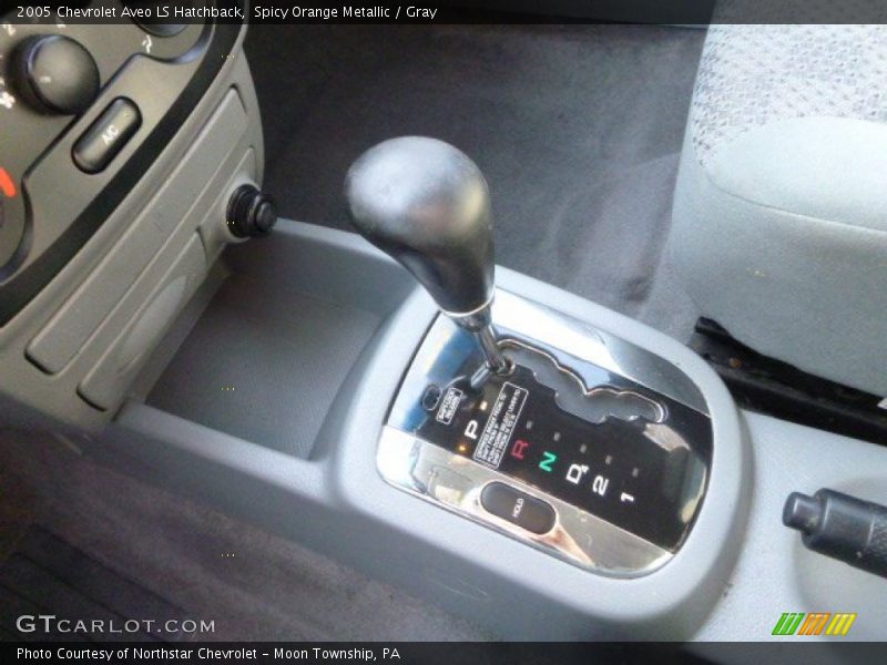 Spicy Orange Metallic / Gray 2005 Chevrolet Aveo LS Hatchback