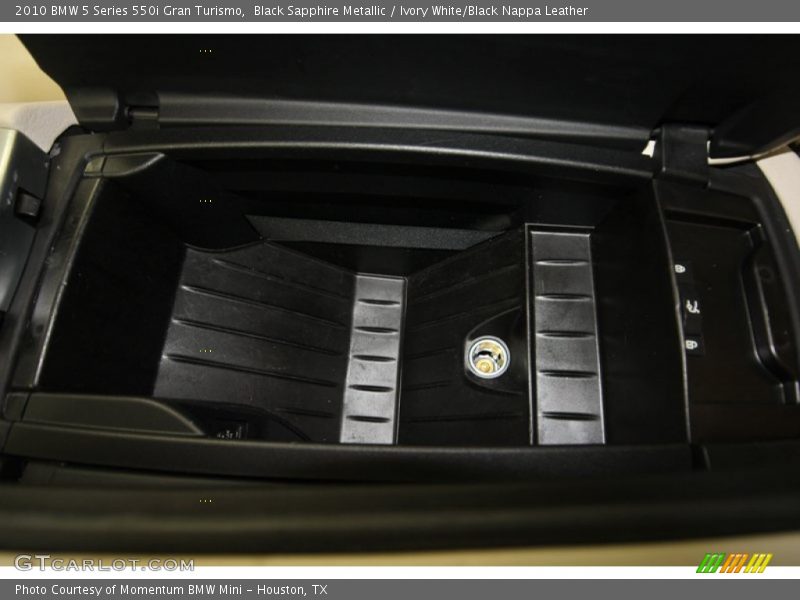 Black Sapphire Metallic / Ivory White/Black Nappa Leather 2010 BMW 5 Series 550i Gran Turismo
