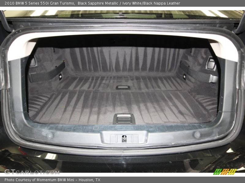 Black Sapphire Metallic / Ivory White/Black Nappa Leather 2010 BMW 5 Series 550i Gran Turismo