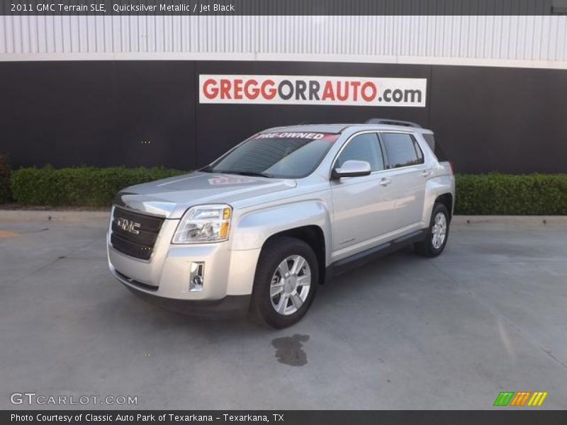 Quicksilver Metallic / Jet Black 2011 GMC Terrain SLE