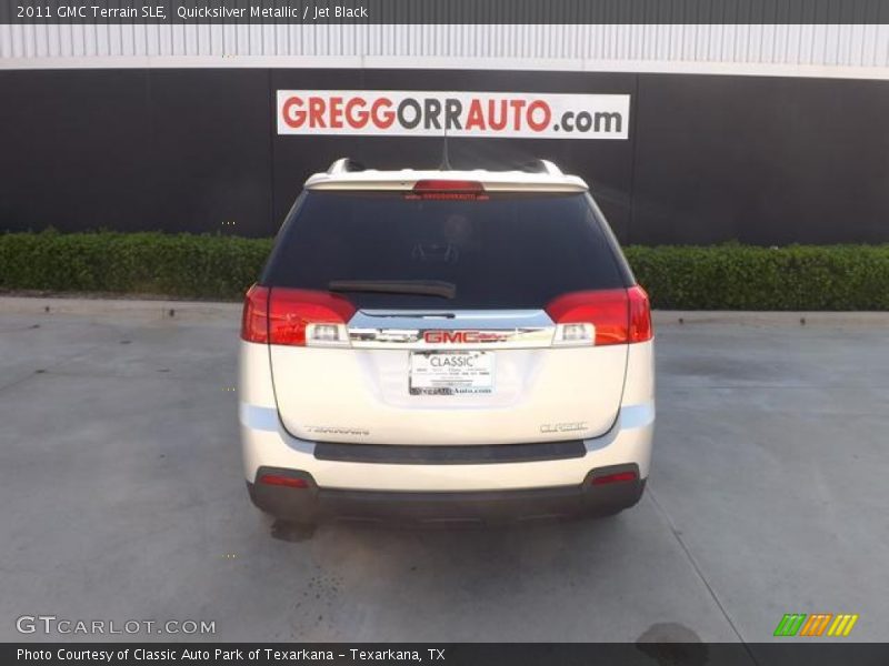 Quicksilver Metallic / Jet Black 2011 GMC Terrain SLE