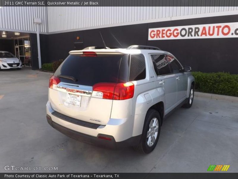 Quicksilver Metallic / Jet Black 2011 GMC Terrain SLE