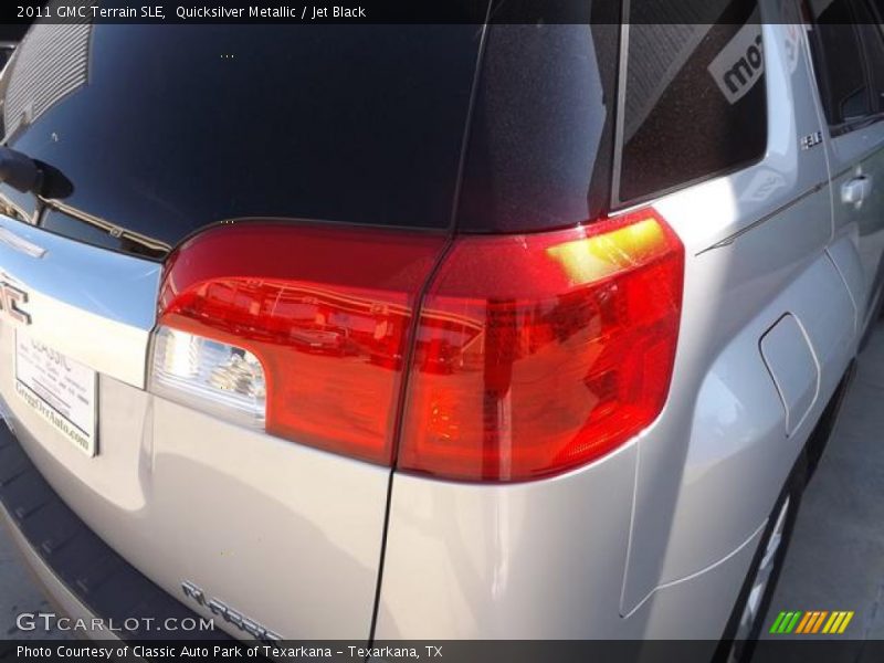 Quicksilver Metallic / Jet Black 2011 GMC Terrain SLE