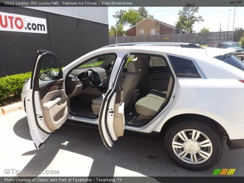 Platinum Ice Tricoat / Shale/Brownstone 2013 Cadillac SRX Luxury FWD