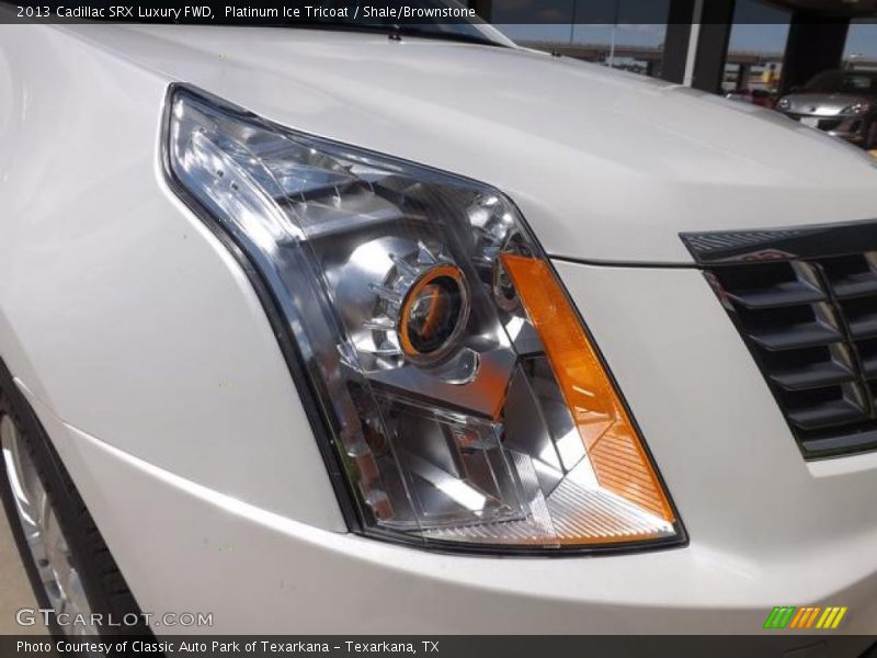 Platinum Ice Tricoat / Shale/Brownstone 2013 Cadillac SRX Luxury FWD