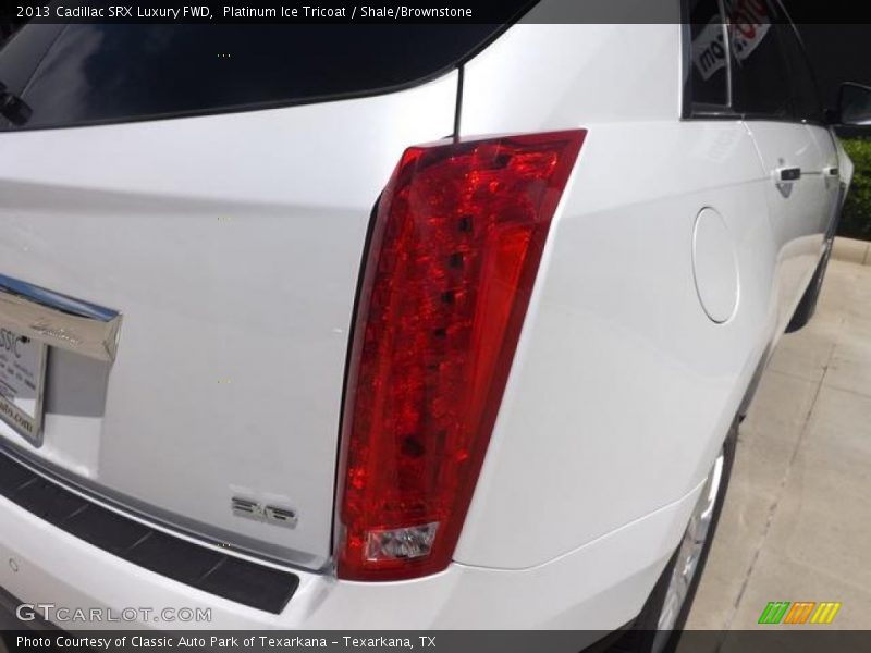 Platinum Ice Tricoat / Shale/Brownstone 2013 Cadillac SRX Luxury FWD