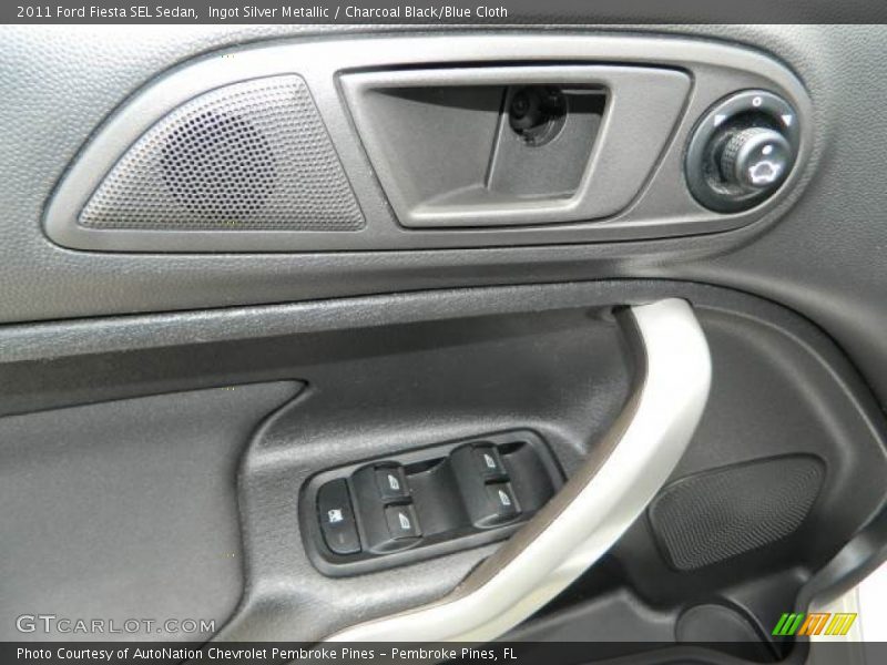 Ingot Silver Metallic / Charcoal Black/Blue Cloth 2011 Ford Fiesta SEL Sedan