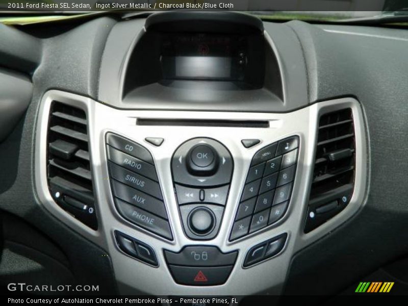 Ingot Silver Metallic / Charcoal Black/Blue Cloth 2011 Ford Fiesta SEL Sedan