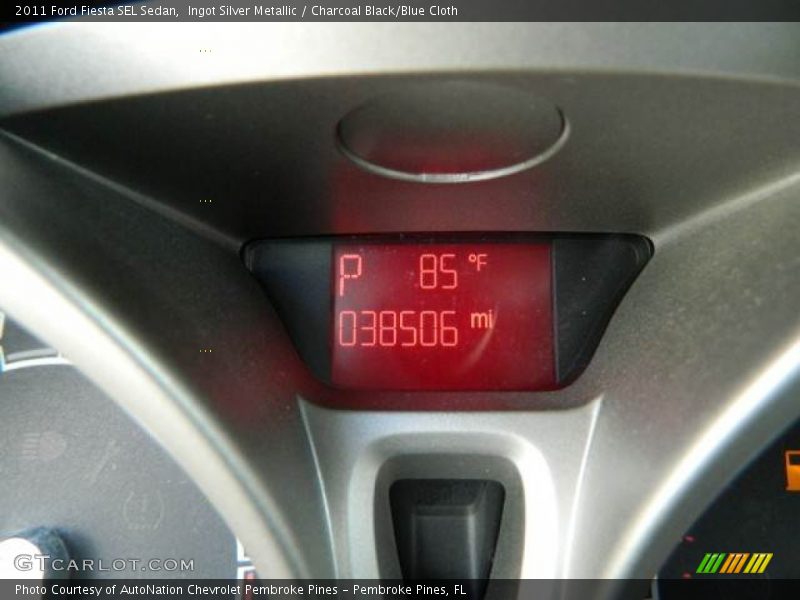 Ingot Silver Metallic / Charcoal Black/Blue Cloth 2011 Ford Fiesta SEL Sedan