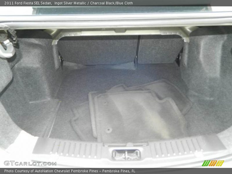 Ingot Silver Metallic / Charcoal Black/Blue Cloth 2011 Ford Fiesta SEL Sedan
