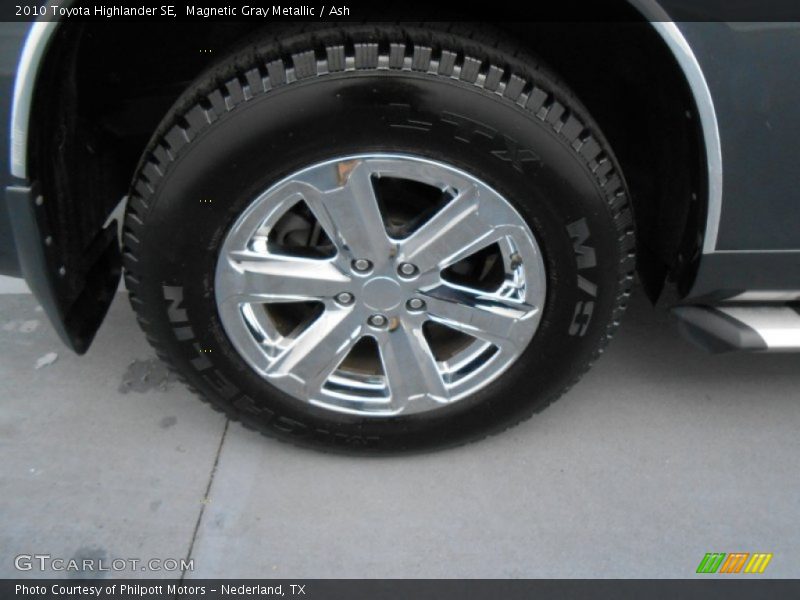 Magnetic Gray Metallic / Ash 2010 Toyota Highlander SE