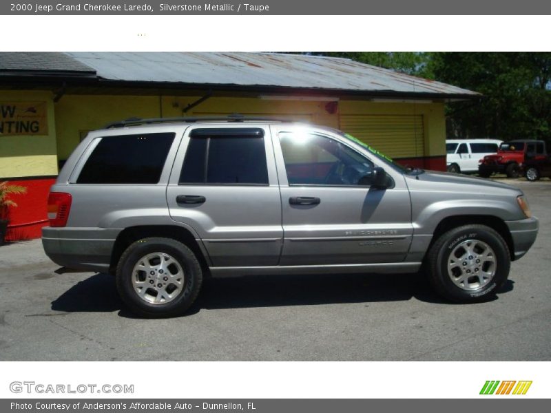 Silverstone Metallic / Taupe 2000 Jeep Grand Cherokee Laredo