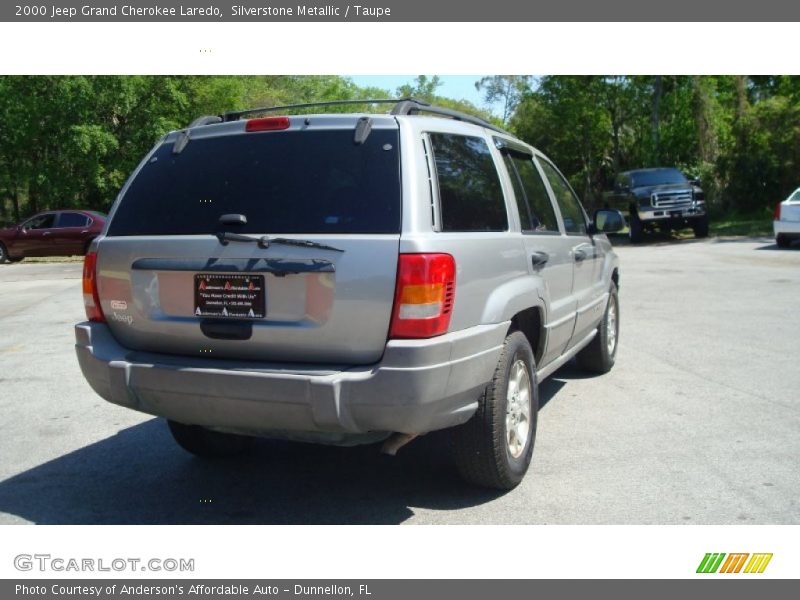 Silverstone Metallic / Taupe 2000 Jeep Grand Cherokee Laredo