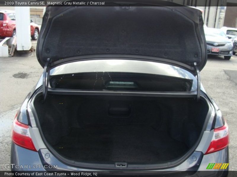 Magnetic Gray Metallic / Charcoal 2009 Toyota Camry SE