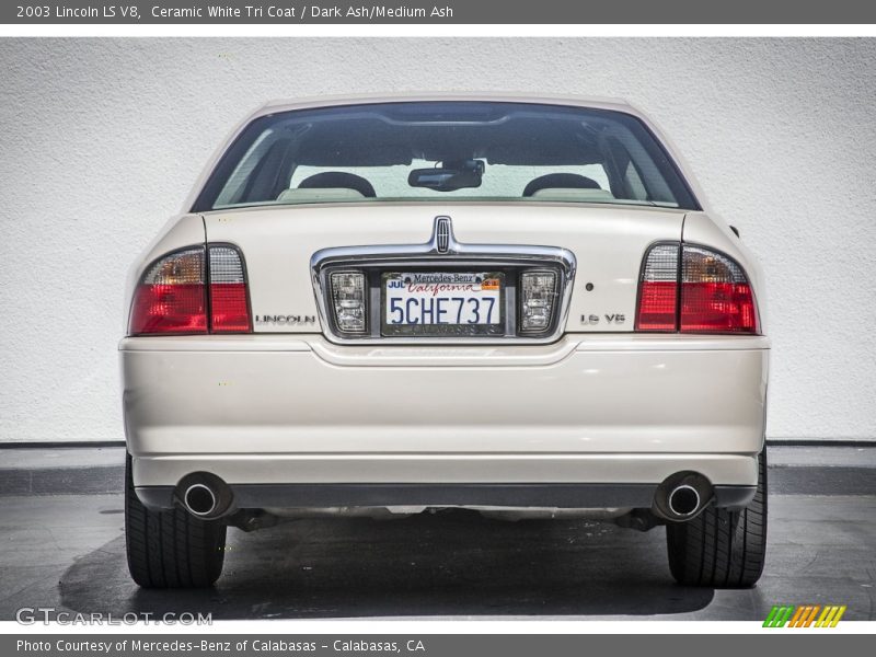 Ceramic White Tri Coat / Dark Ash/Medium Ash 2003 Lincoln LS V8