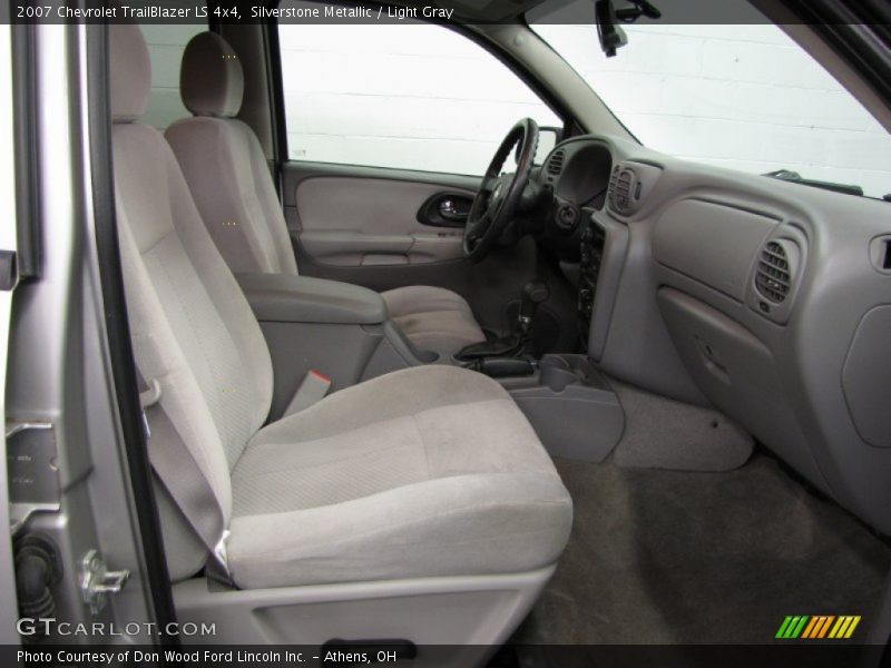 Silverstone Metallic / Light Gray 2007 Chevrolet TrailBlazer LS 4x4