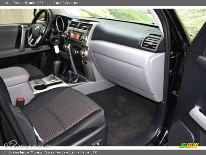 Black / Graphite 2011 Toyota 4Runner SR5 4x4