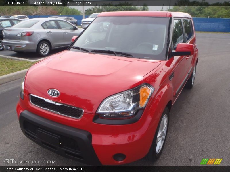 Molten Red / Black Soul Logo Cloth 2011 Kia Soul !