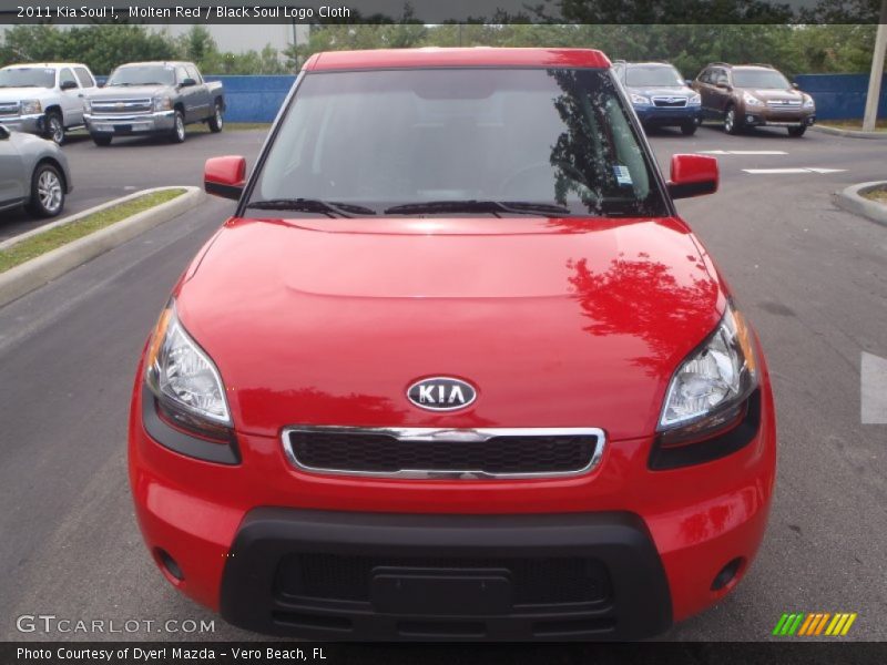 Molten Red / Black Soul Logo Cloth 2011 Kia Soul !
