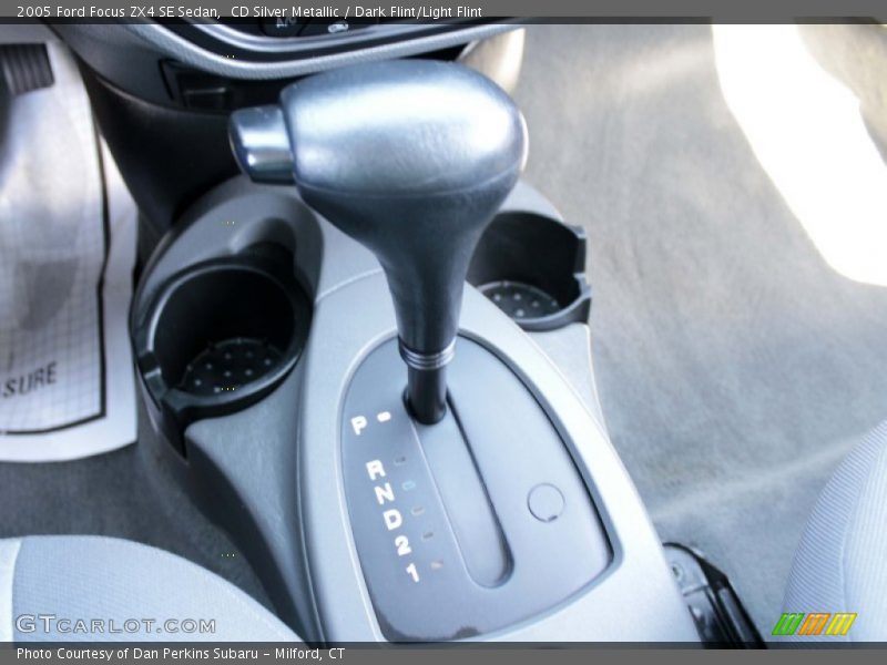 CD Silver Metallic / Dark Flint/Light Flint 2005 Ford Focus ZX4 SE Sedan