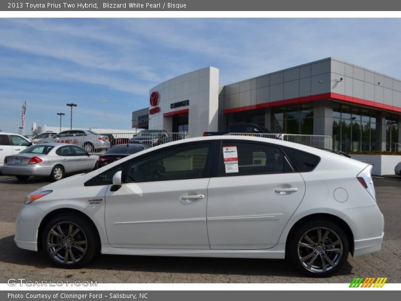 Blizzard White Pearl / Bisque 2013 Toyota Prius Two Hybrid