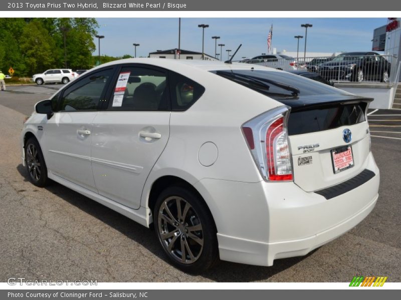 Blizzard White Pearl / Bisque 2013 Toyota Prius Two Hybrid