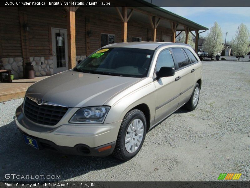 Bright Silver Metallic / Light Taupe 2006 Chrysler Pacifica