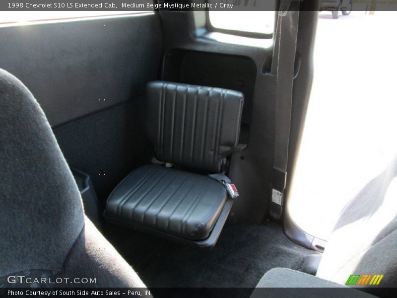 Rear Seat of 1998 S10 LS Extended Cab