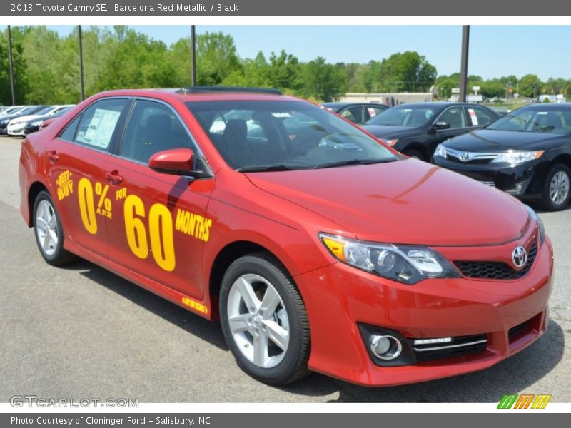 Barcelona Red Metallic / Black 2013 Toyota Camry SE