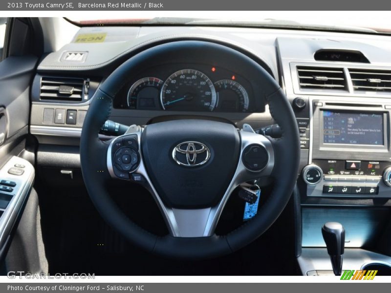 Barcelona Red Metallic / Black 2013 Toyota Camry SE