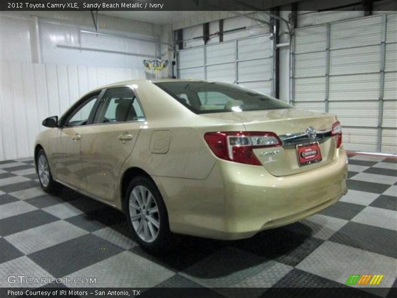 Sandy Beach Metallic / Ivory 2012 Toyota Camry XLE