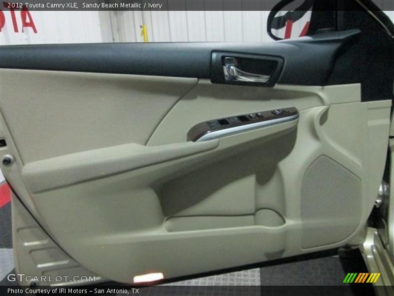 Sandy Beach Metallic / Ivory 2012 Toyota Camry XLE