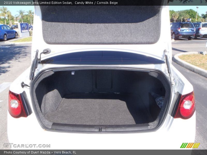 Candy White / Cornsilk Beige 2010 Volkswagen Jetta Limited Edition Sedan