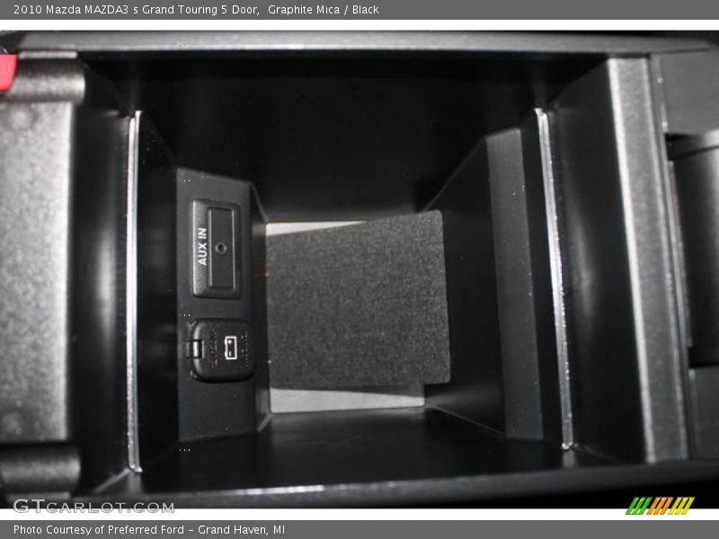 Graphite Mica / Black 2010 Mazda MAZDA3 s Grand Touring 5 Door